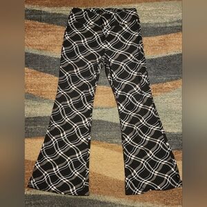 Stylish Black and White Women's Jeans